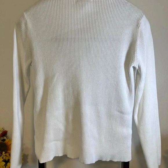 Charter club women’s size medium 100% cotton long sleeve shirt with buttons - Picture 6 of 6